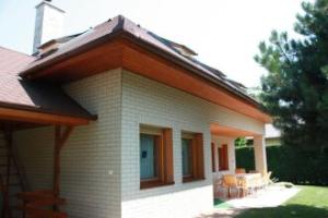 Manner villa, Balatonalmadi