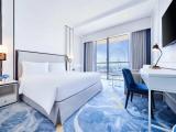 Luxury Double Club room with balcony and with partial sea view