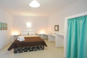 Manias Fira Residences, Fira