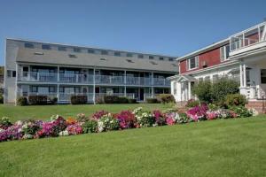 Terrace By The Sea, Ogunquit