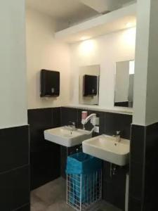 MAC City Hostel - 110