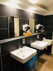 MAC City Hostel - 106