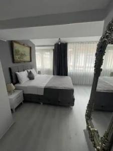 Oldmile Palace - 22