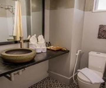 Vacation Boutique - 8