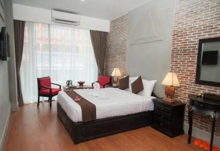 Vacation Boutique - 69