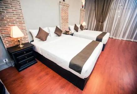 Vacation Boutique - 105