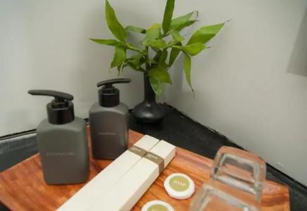 Vacation Boutique - 112