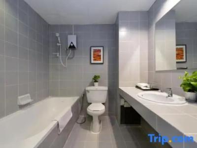 Ruenthip Pattaya - 143