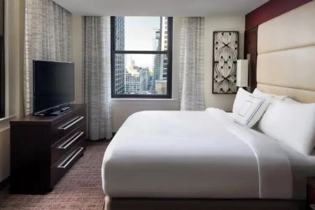 Residence Inn by Marriott Chicago Downtown/Loop - 55