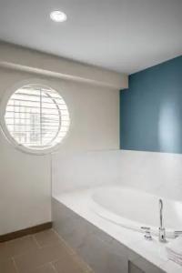 Residence Inn by Marriott Chicago Downtown/Loop - 62