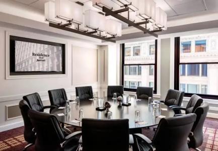 Residence Inn by Marriott Chicago Downtown/Loop - 11