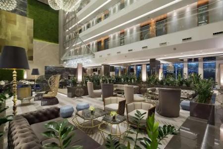 DoubleTree by Hilton Istanbul - Piyalepasa - 1