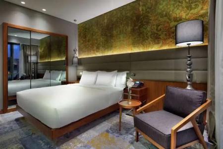 DoubleTree by Hilton Istanbul - Piyalepasa - 3