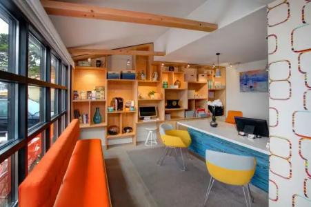 Coast River Inn by OYO Seaside - 10