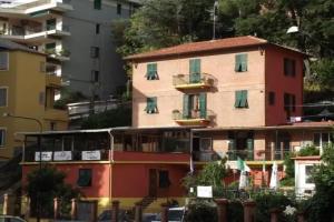 I Mattoni Rossi, Celle Ligure