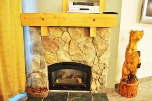 Juniper Springs Lodge # 203, Mammoth Lakes