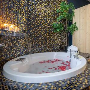 Dharma Style & Spa - 126