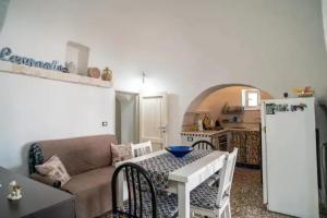 Guest House «Trullo Tre Coni», Cisternino