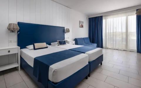 db Seabank Resort + Spa All Inclusive - 42