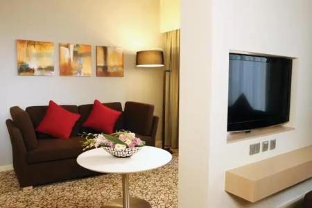 Novotel Suites Dubai Mall of the Emirates - 52