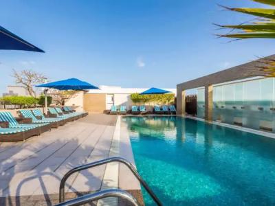 Novotel Suites Dubai Mall of the Emirates - 18