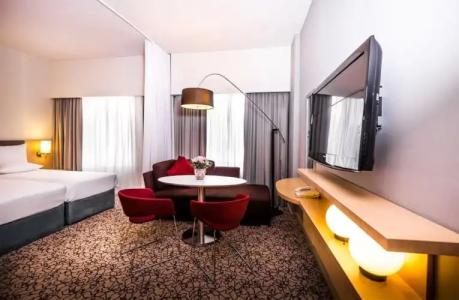 Novotel Suites Dubai Mall of the Emirates - 67