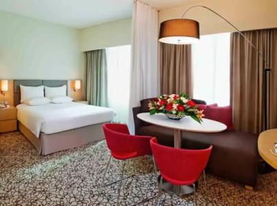 Novotel Suites Dubai Mall of the Emirates - 50