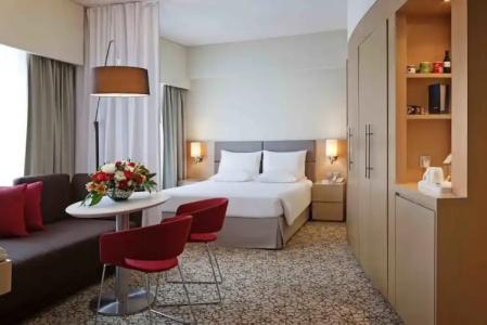 Novotel Suites Dubai Mall of the Emirates - 64
