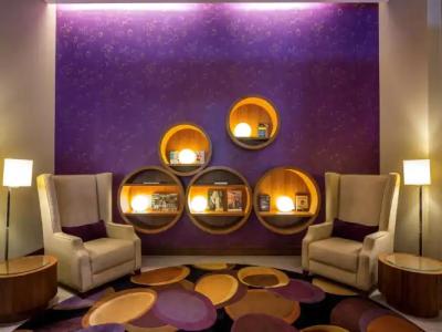 Novotel Suites Dubai Mall of the Emirates - 12