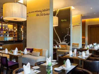 Novotel Suites Dubai Mall of the Emirates - 4