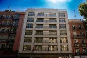 Aparto-Hotel Rosales, Madrid
