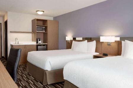 Microtel Inn & Suites by Wyndham Bonnyville - 108