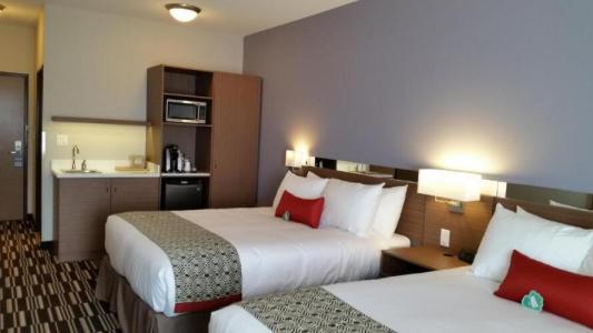 Microtel Inn & Suites by Wyndham Bonnyville - 136