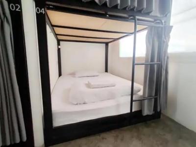 HOLY SHEET Hostel - 2