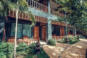 Andalay Beach Resort Koh Libong, Libong