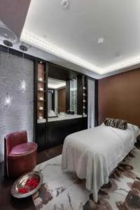 Pullman Dubai Downtown - 5