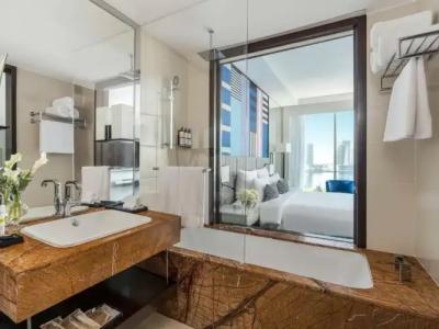 Pullman Dubai Downtown - 11