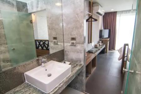 Cross Vibe Chiang Mai Decem Nimman - SHA Extra Plus - 20