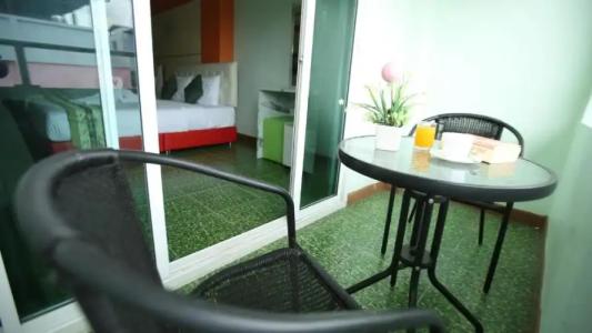 Lucky Green View - 54