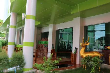 Lucky Green View - 18