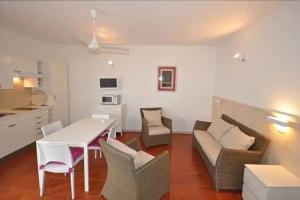 Guest House «Casale Mitzi», Villastrada