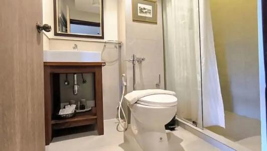 Issara Boutique Winery - 70