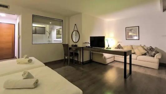 Issara Boutique Winery - 67