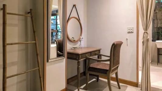 Issara Boutique Winery - 148