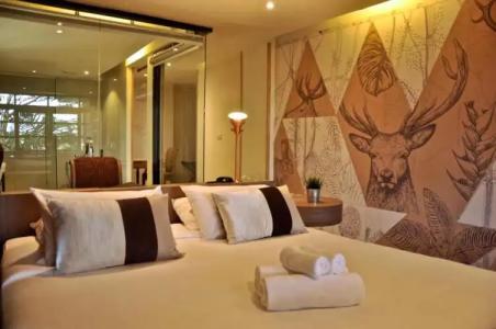 Issara Boutique Winery - 179