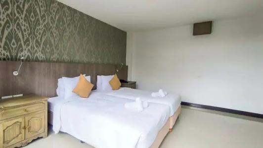 Issara Boutique Winery - 42