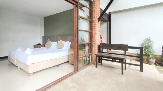 Issara Boutique Winery - 41