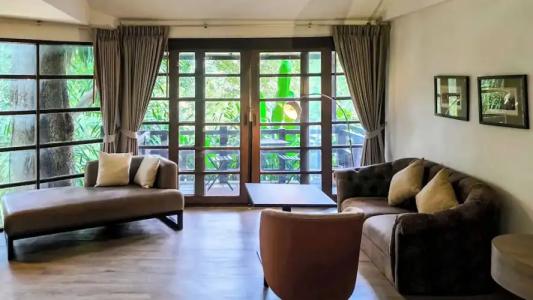 Issara Boutique Winery - 144