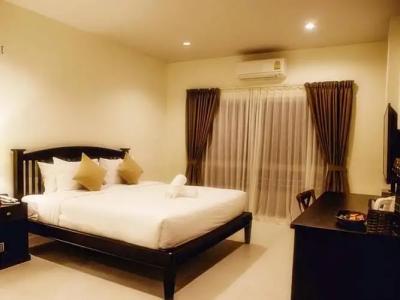 Koranaree Courtyard Boutique - 2