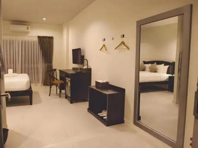 Koranaree Courtyard Boutique - 23